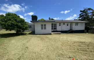 9 Malmo Place, Manurewa