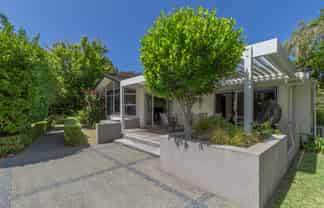 92 Avondale Road, Taradale