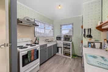 4 Tirairaka Terrace, Russell