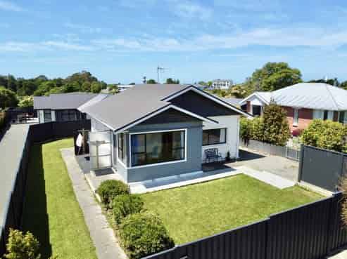 50 Marston Road, Kensington