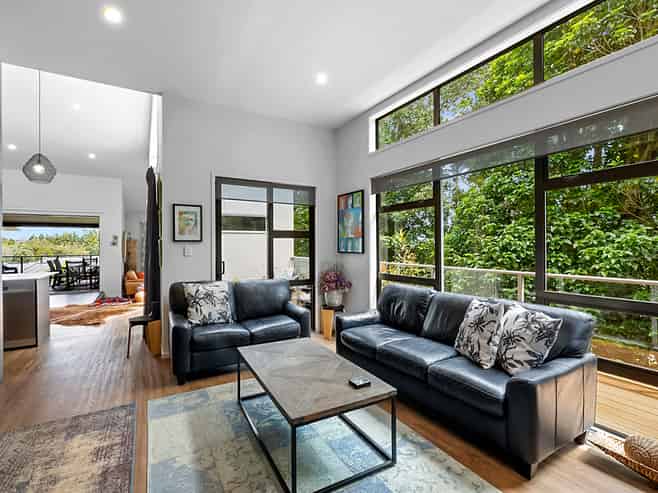 6A Roto Street, Westown