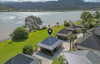 8/223 Main Road, Tairua