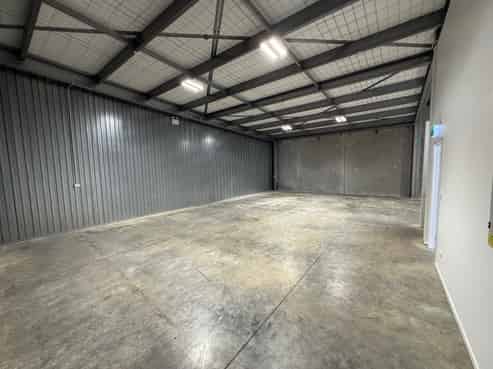 Secure Your Spot at Hamilton Airport's Industrial Hub