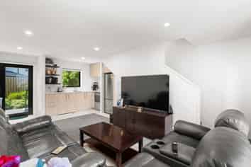 10/7 Spencer Street, Addington