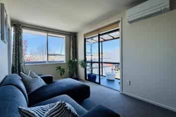 5/11 Peverel Street, Riccarton