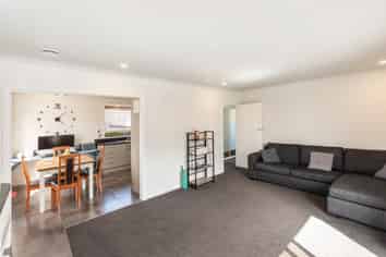 208 Mairehau Road, Burwood