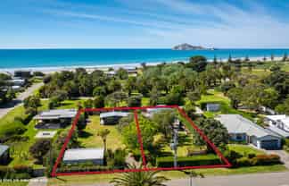 33 and 35 Airini Road, Waimarama