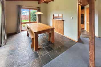 21 Bowie Dr, Woodend