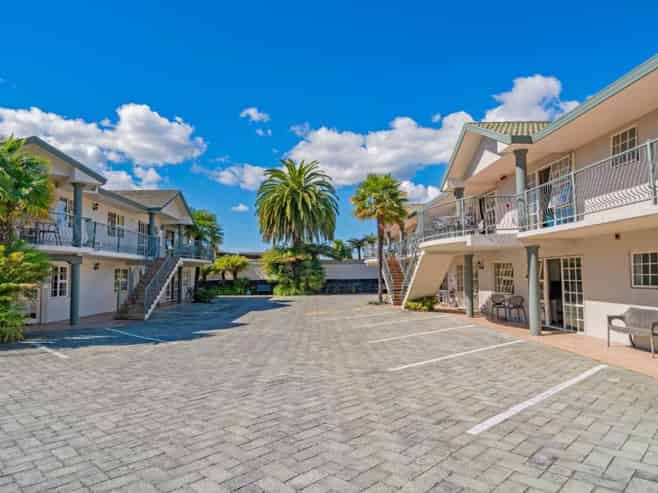 5 Star - Fenton Street - Freehold Investment