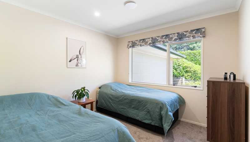 443 Lees Gully Road, Pollok