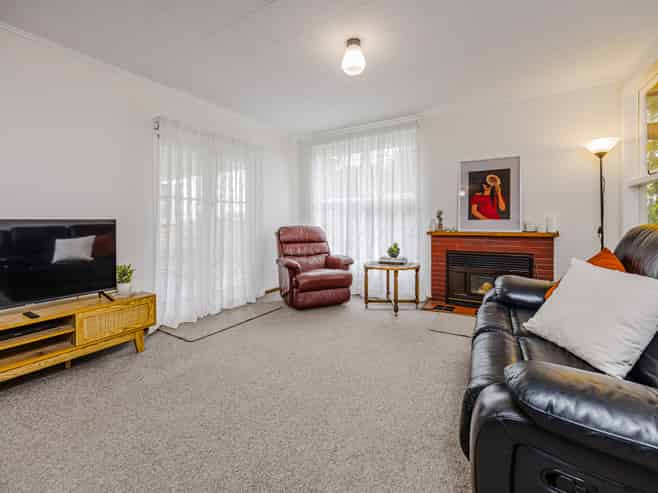 22 Wayne Drive, Mangere