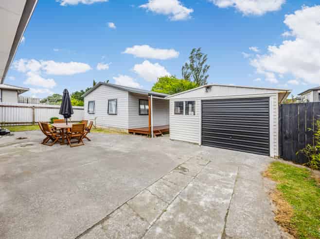 22 Wayne Drive, Mangere