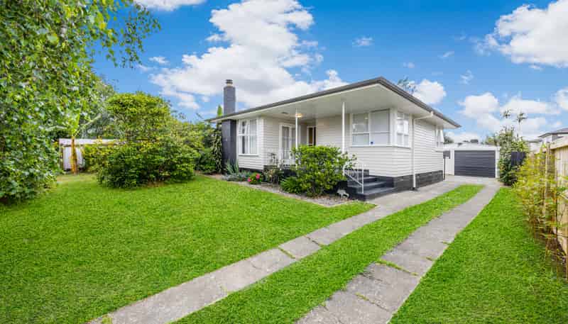 22 Wayne Drive, Mangere