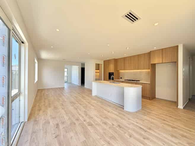 45 Tipu Crescent, Milldale