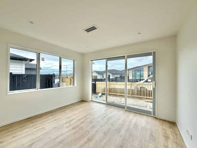 45 Tipu Crescent, Milldale