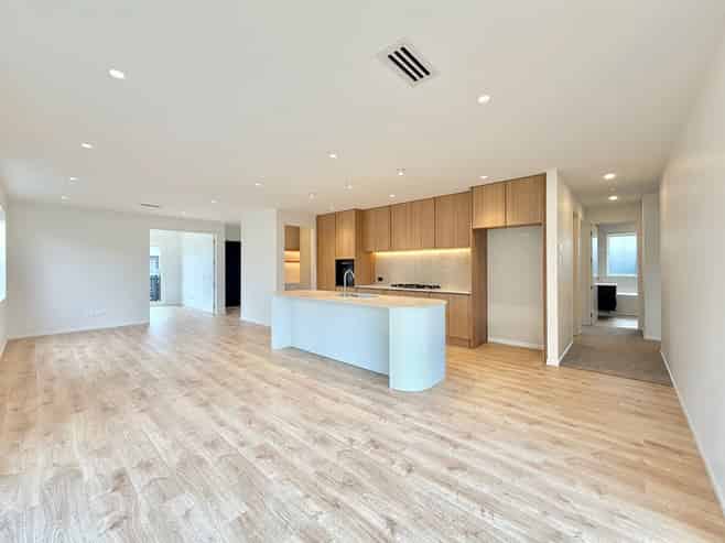 45 Tipu Crescent, Milldale