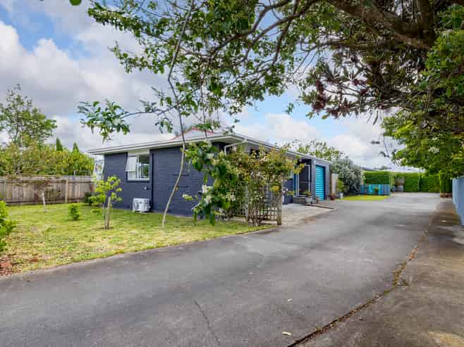57A Strasbourge Street, Martinborough