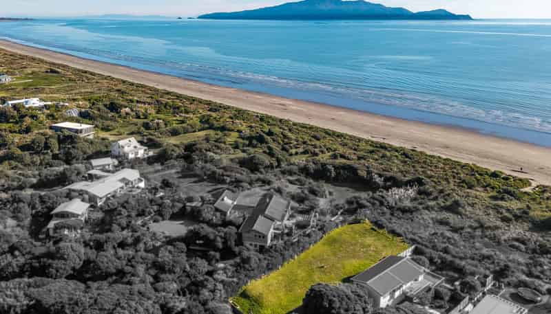 289 Peka Peka Road, PEKA PEKA