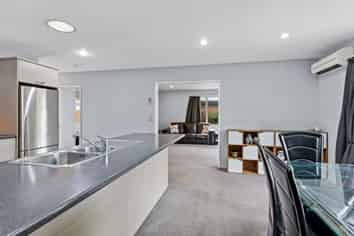 30A Moffett Street, ISLINGTON