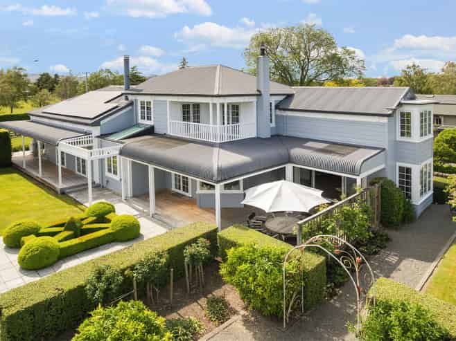 26 Grey Street, Martinborough