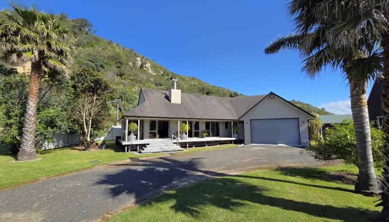 124 Goldfields Drive, Matarangi