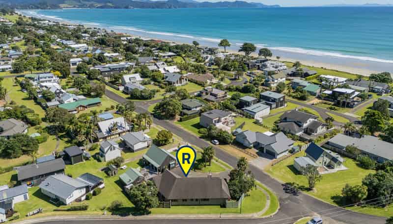 124 Goldfields Drive, Matarangi