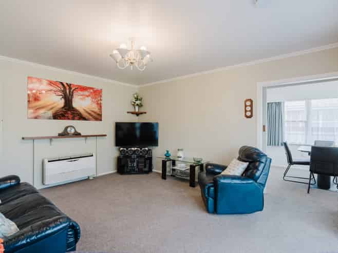 19 Laurence Street, Queenwood