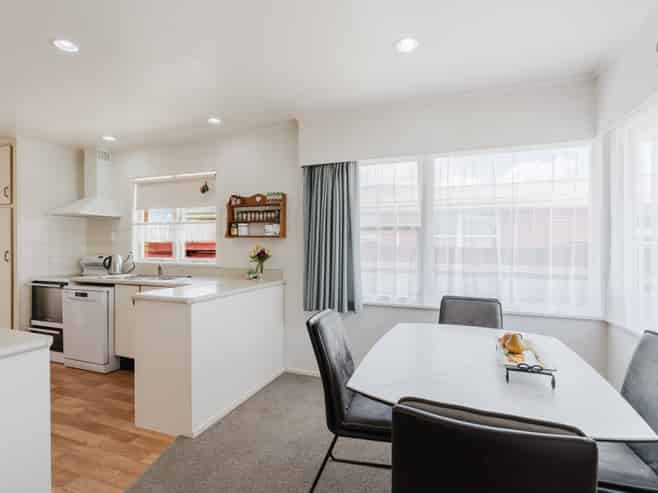 19 Laurence Street, Queenwood