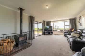 347 King Road, Rosewill