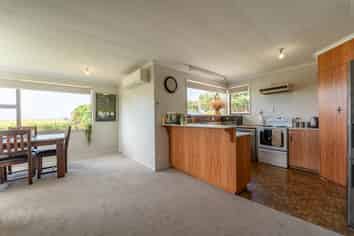 347 King Road, Rosewill