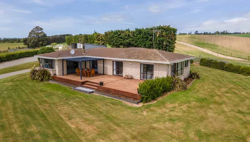 347 King Road, Rosewill