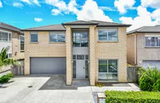 11 Rohi Place, Flat Bush