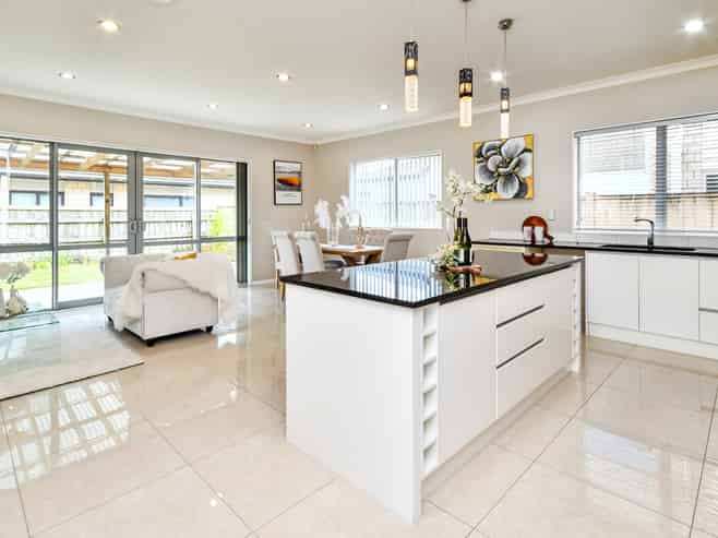 11 Rohi Place, Flat Bush