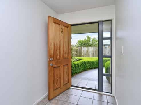 137 Kotuku Crescent, Woolston