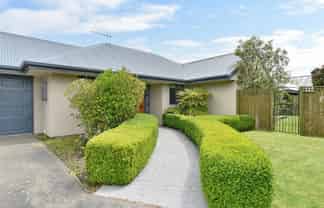 137 Kotuku Crescent, WOOLSTON