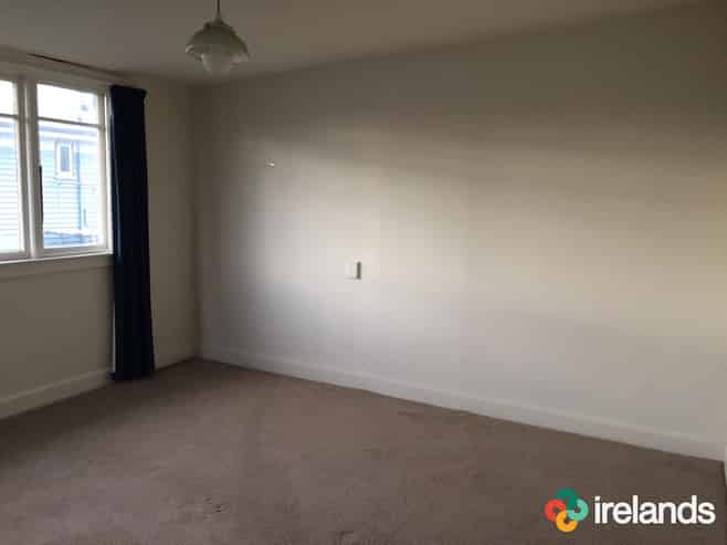 46 Roosevelt Avenue, Saint Albans