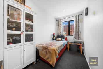 42 Kahui Parade, Karaka