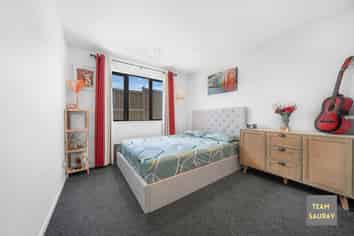 42 Kahui Parade, Karaka