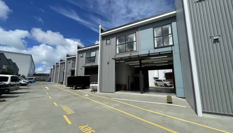 Unit 15/8 Laurenson Road, Hobsonville