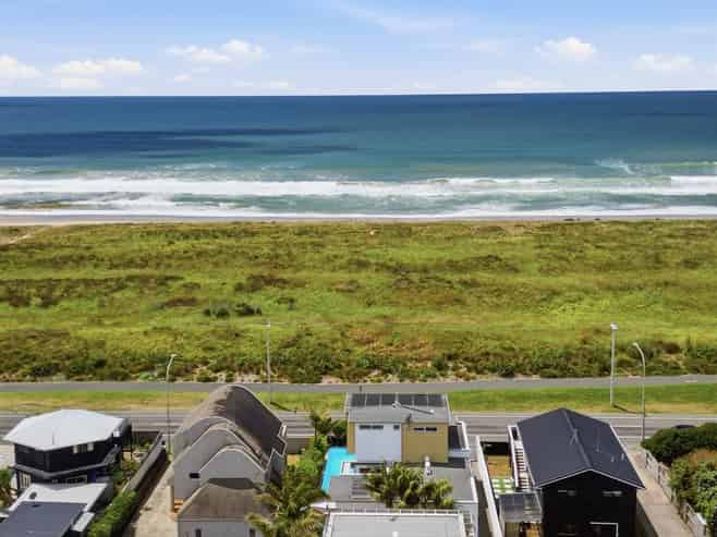 804 Papamoa Beach Road, Papamoa