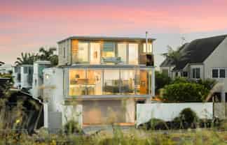 804 Papamoa Beach Road, Papamoa