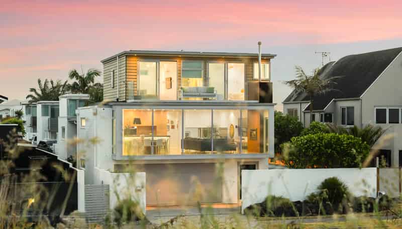 804 Papamoa Beach Road, Papamoa