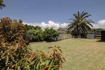 27 Corinth Grove, Papamoa