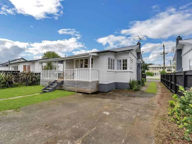 41 Wairau Avenue, Avondale