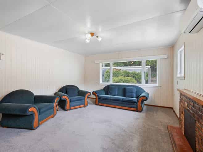 117H Seaview Road, Westown