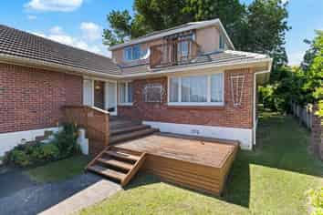 87 Hill Road, Hill Park