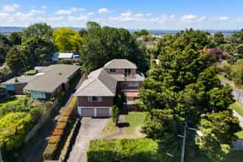 87 Hill Road, Hill Park