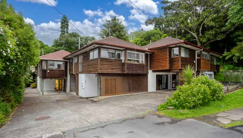 3/72 Lake Rd, Northcote