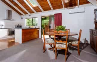 3/72 Lake Rd, Northcote