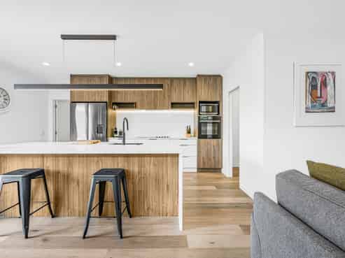 7 Houpuni Road, Milldale